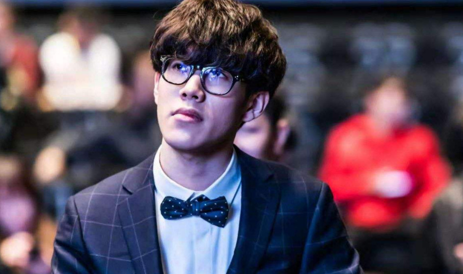 LPL 常规赛每日 TOP5： xqw 主宰岩石阵