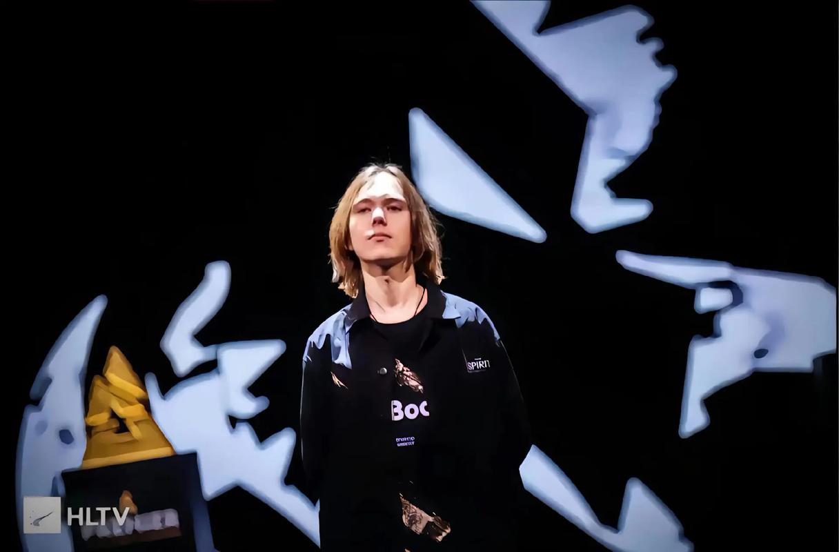 外媒评选LPL新赛季上单实力排行：369力压BIN排名第一