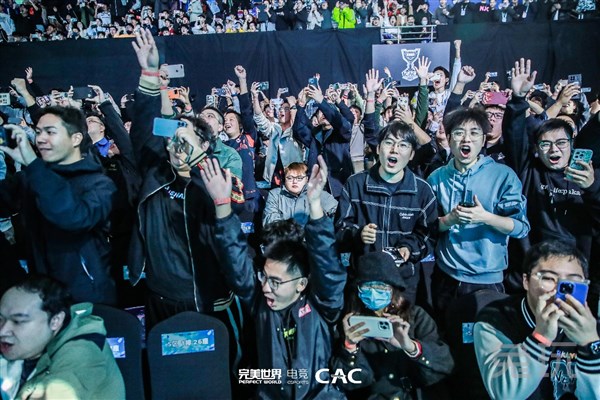 BNK FEARX 和 Generation Gaming 在 LCK 2025 赛季中获得胜利